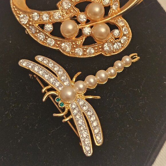 Set of Two Vintage Faux Pearl Pins - Picture 2 of 8